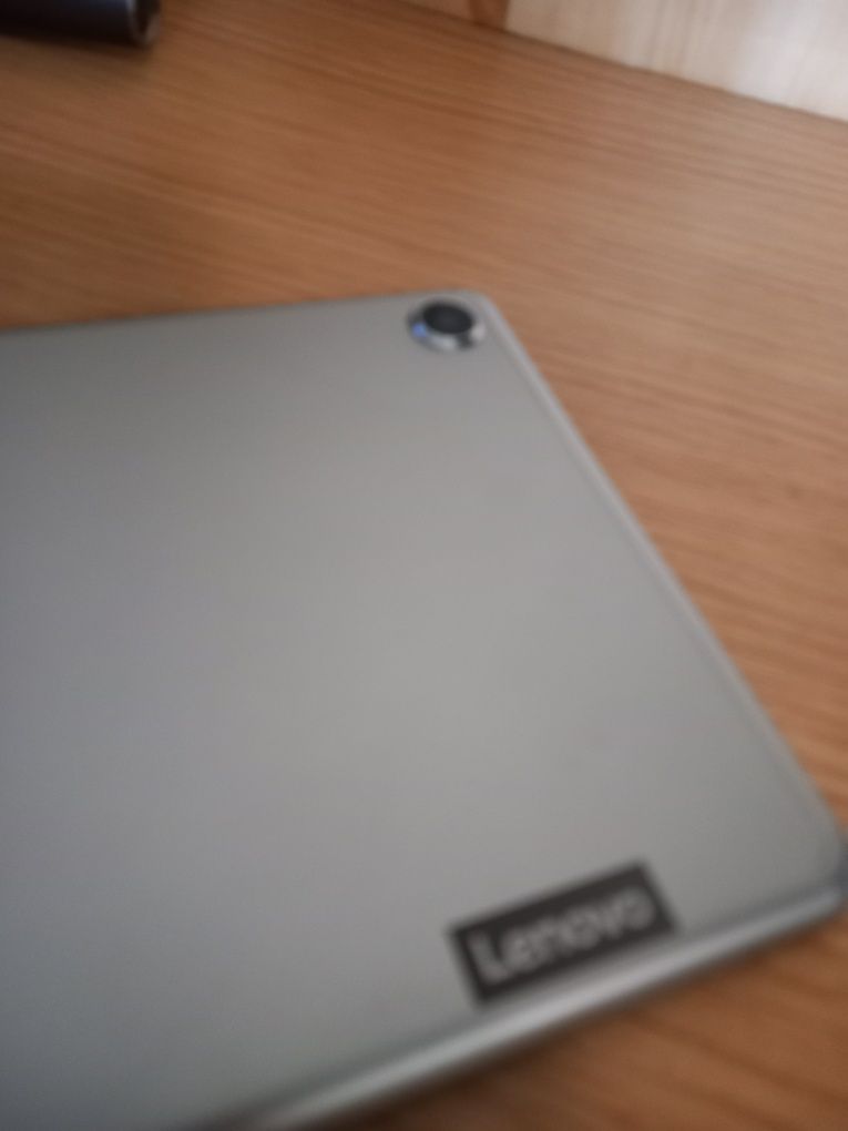 Lenovo Tab M8 platinum Grey