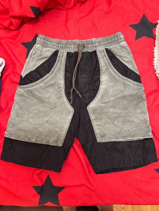 Къси панталони Luda