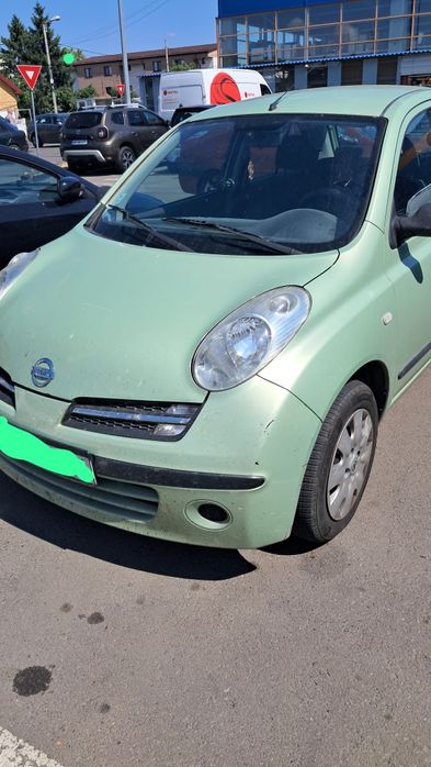 Mașina Nissan Micra 2006