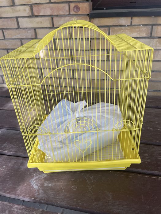 Продам клетку для волнистого попугая