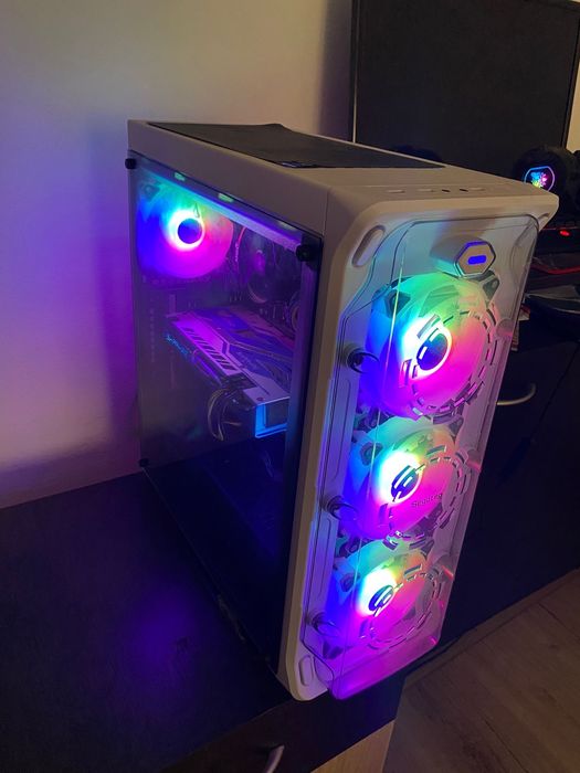 Vand Pc gaming + volan