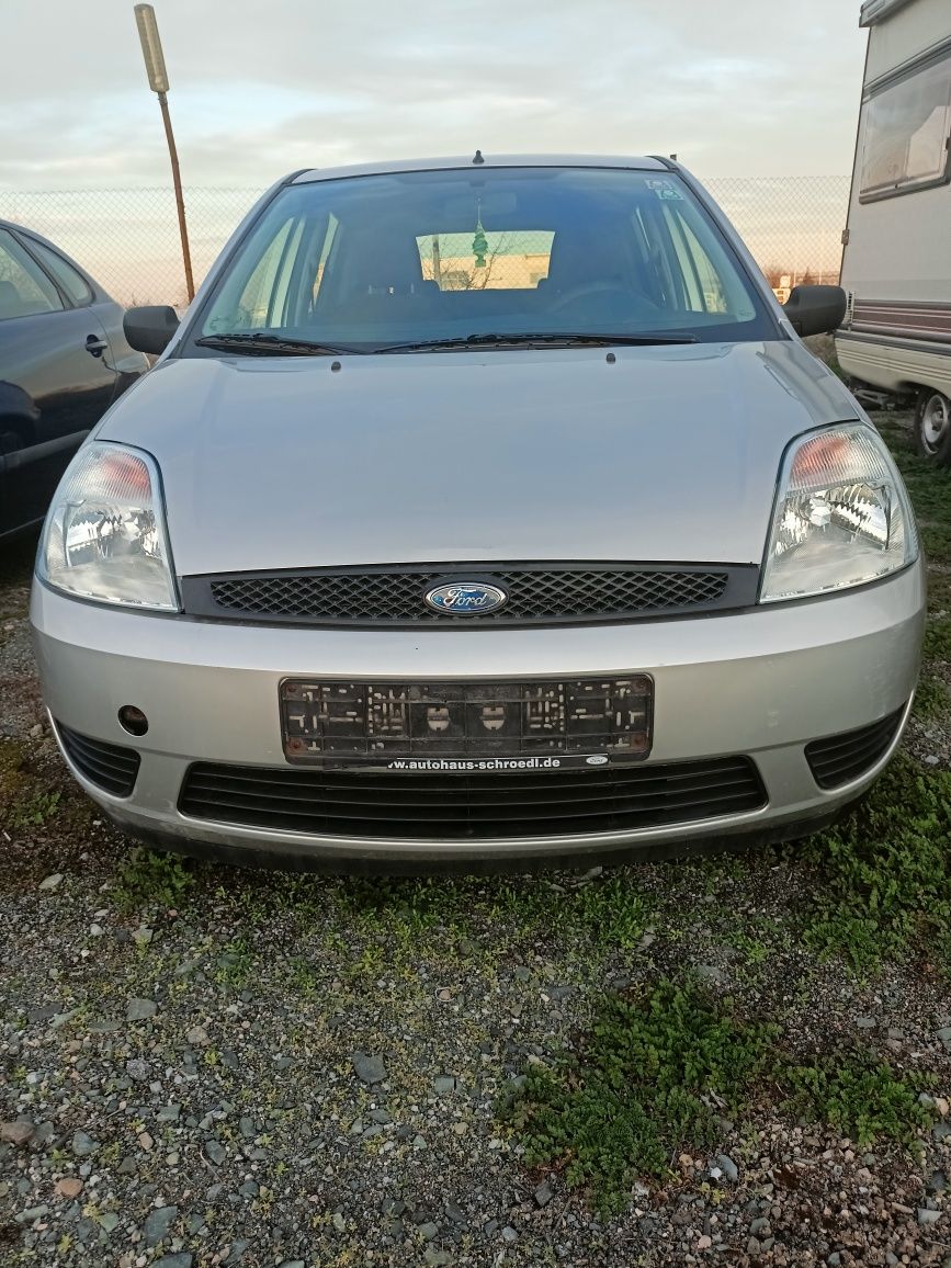 Ford Fiesta 1.3- 60k.c. 2005г.