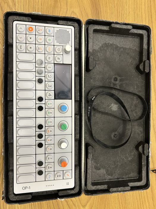 Teenage Engineering OP-1