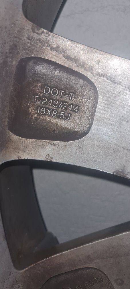 Set Roti (anvelopa ContiIceContact 4x4 + janta toyota) 265x60xR18