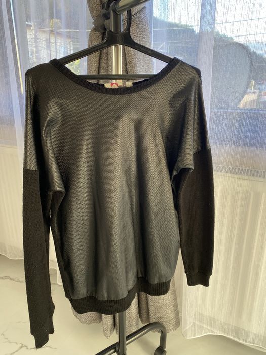 Дамски пуловери