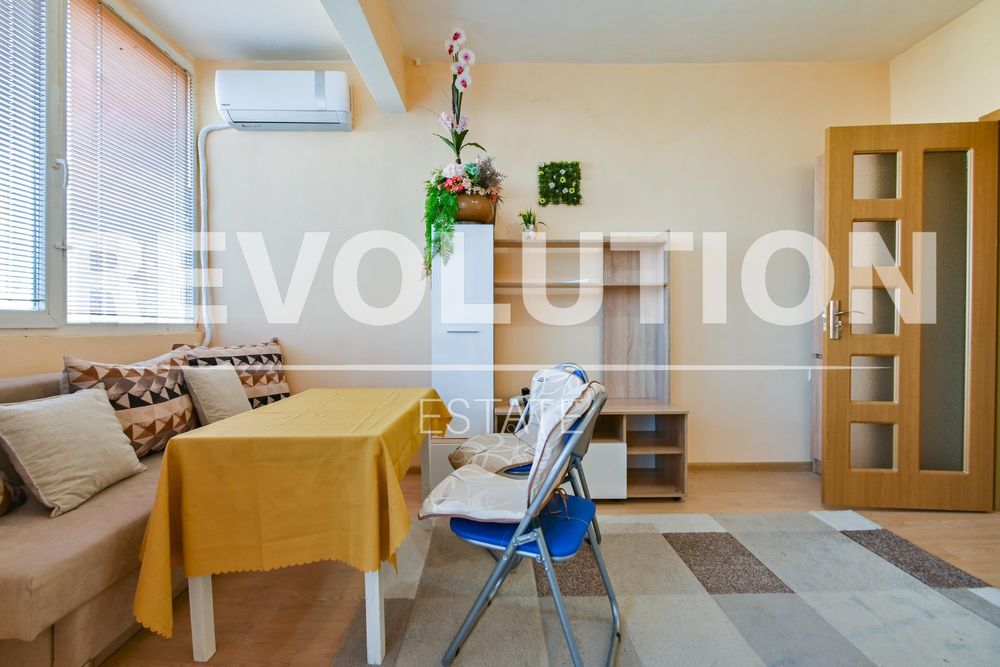 Дава се под наем Едностаен апартамент в София, Люлин 5 - 30 кв.м за 306 € - Снимка #2