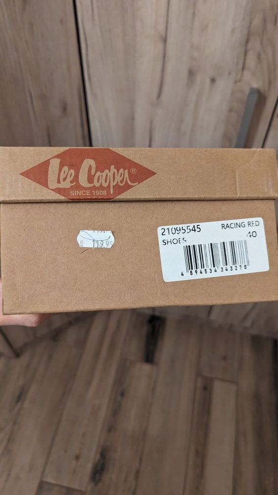 Сникърси Lee Cooper