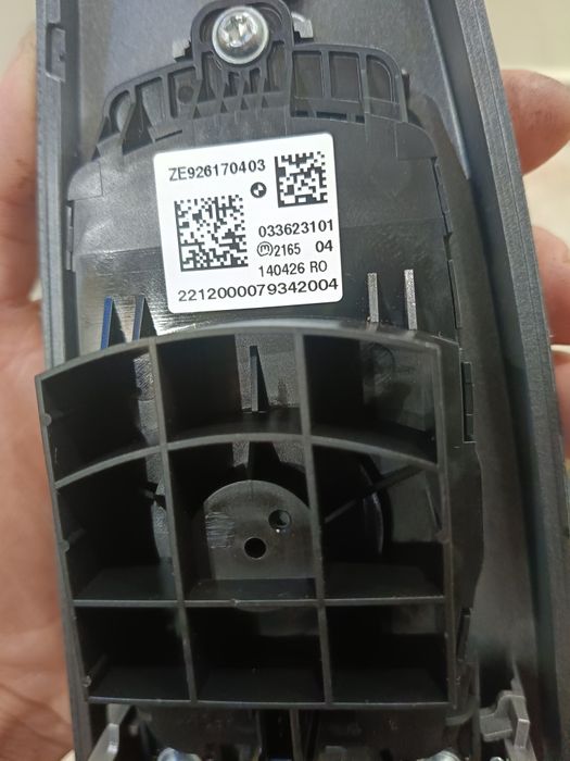 Navigație BMW (display, unitate, boxe, control temperatura, controler)