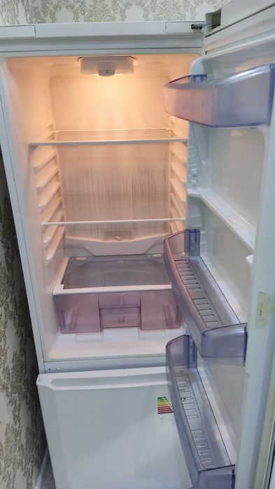 Холодильник рабочий. Беко 35000