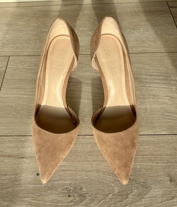 Дамски обувки с ток