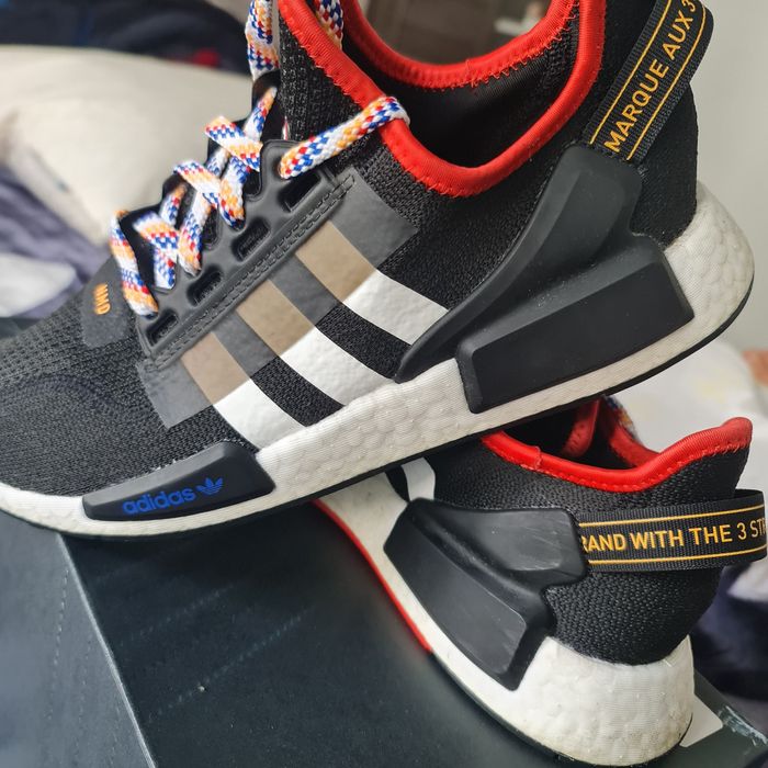 ADIDAS NMD R1.V2 mărimea 40 ⅔