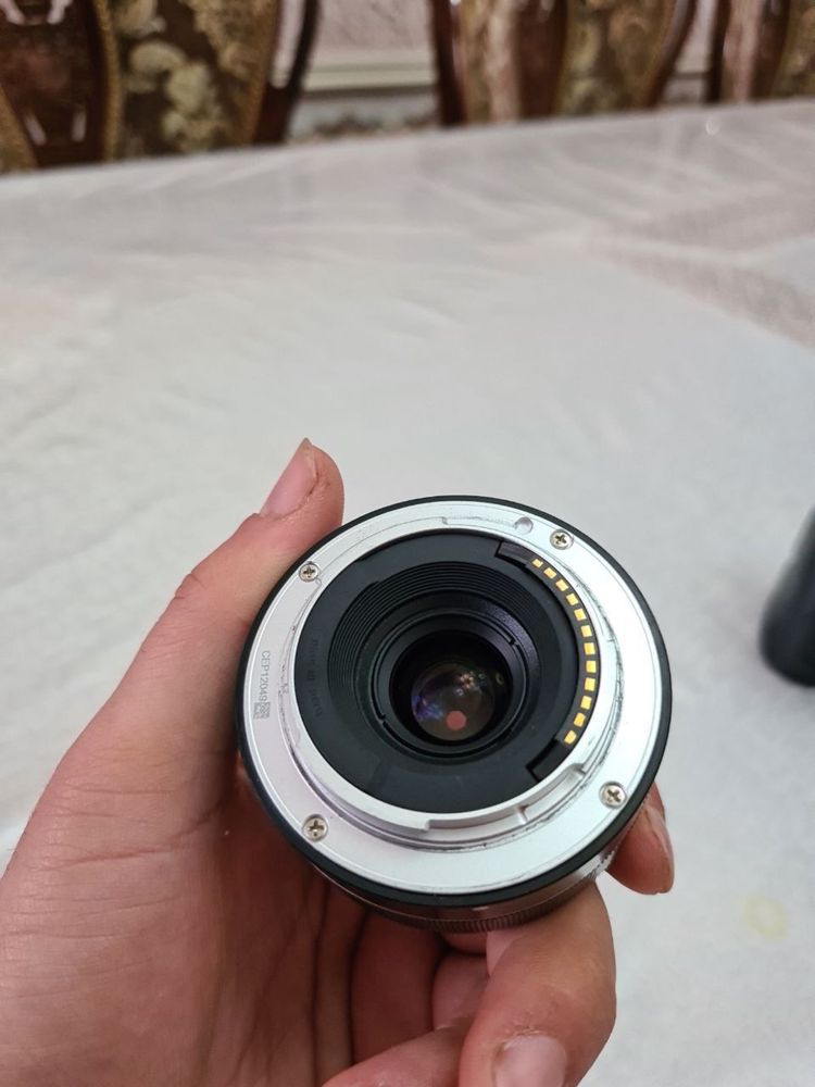 Sony samyang 35mm 2.8f yangi