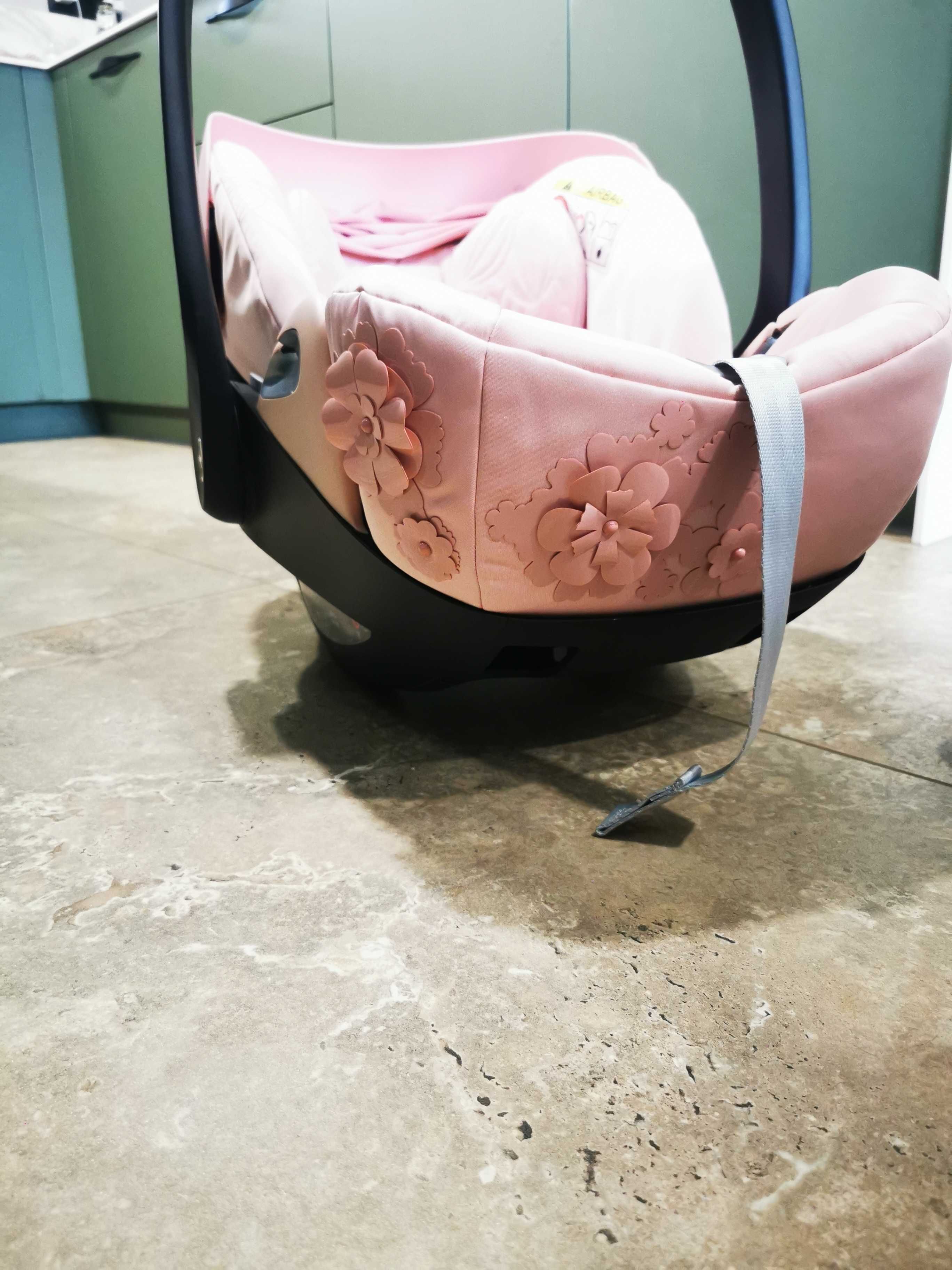 Кошче за кола Cybex Cloud Z2 I-Size Simply Flowers
