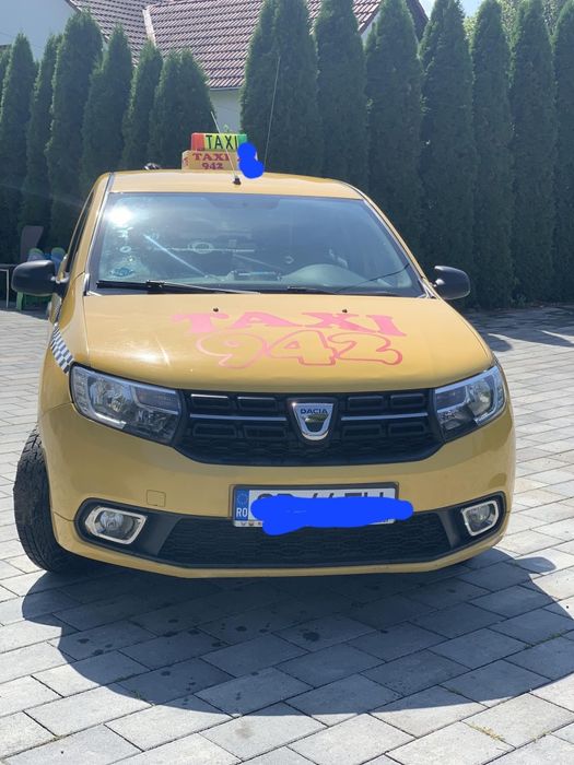 Vând mașina TAXi