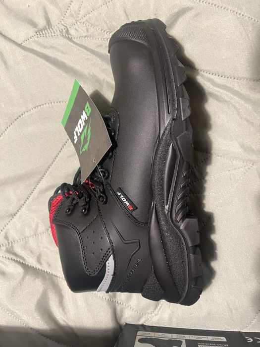 Работни ботуши,боти 43 номер с бомбе зимни