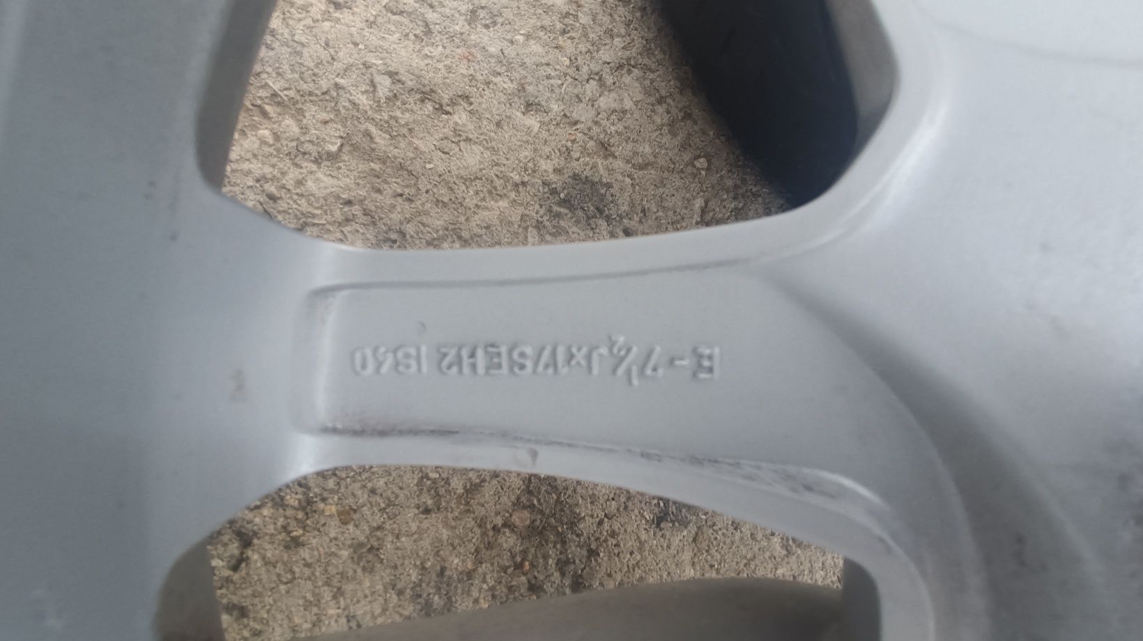 Резервна гума с джанта за BMW X5 E53