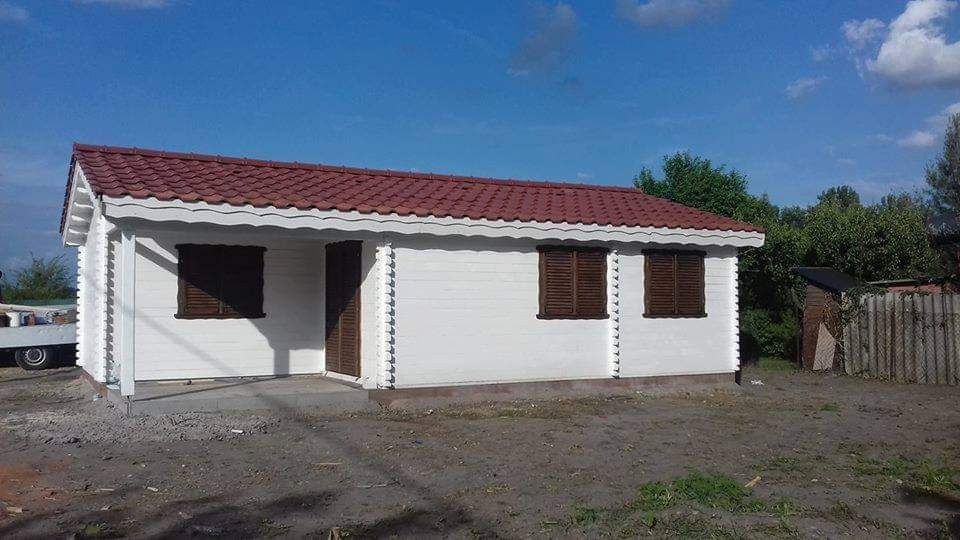 Vand casă modulara 10x4m