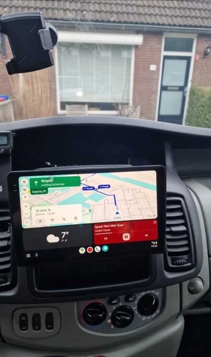 Navigatie android Renault Traffic  Waze Youtube