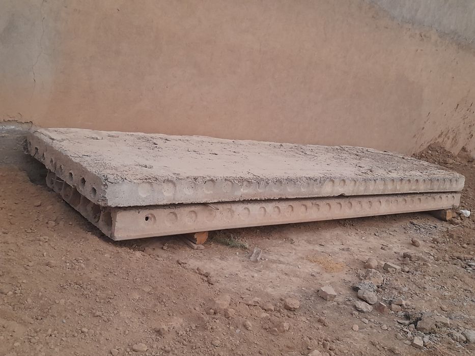 Plita beton sotiladi