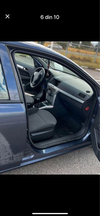 Opel astra h 2009 luna a 10
