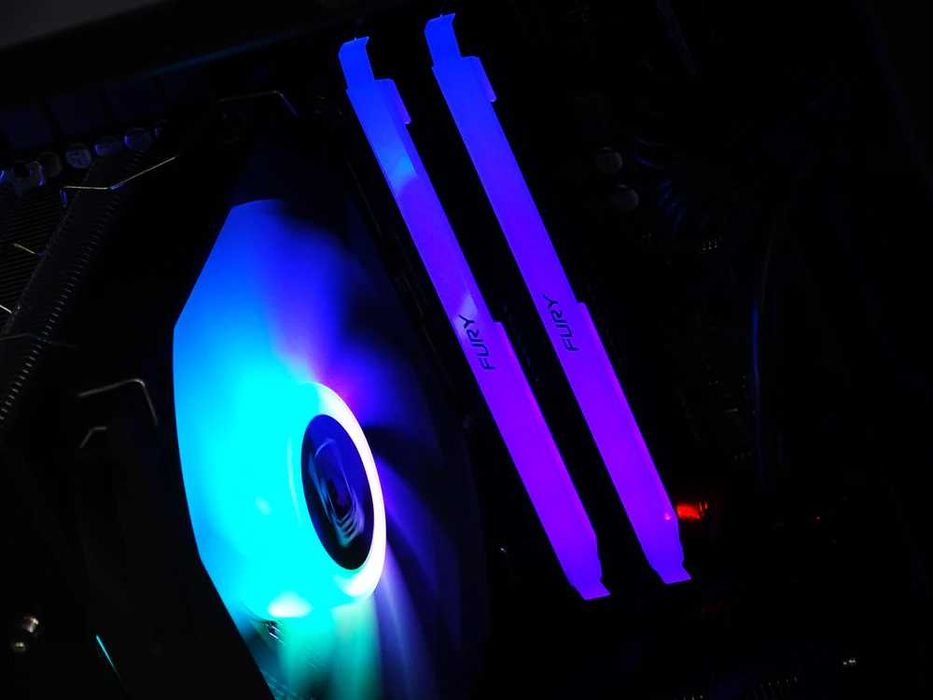 Нов / RTX 5070 / Ryzen 7500F / 32GB RAM / 1TB NVMe / 800w / Геймърски