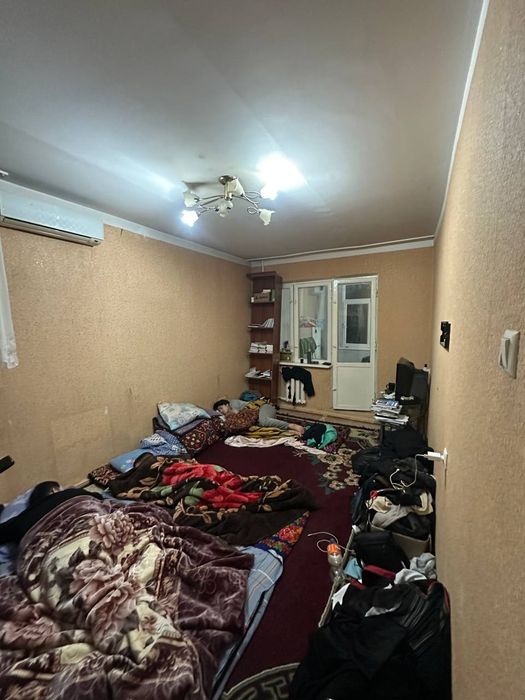 СРОЧНО!!! Продается Гунча 1/2/4 Балкон 2×6 Площадь 42 м2