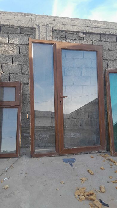 Пластиковые окна,двери б/у