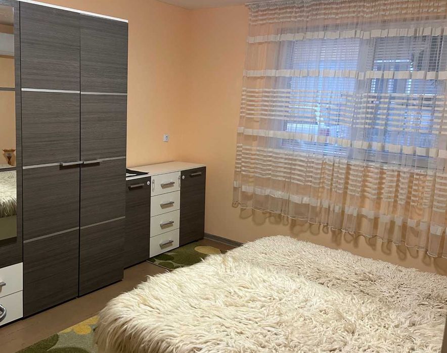 Дава се под наем Етаж от къща в Бургас, Победа - 200 кв.м за 250 € - Снимка #4