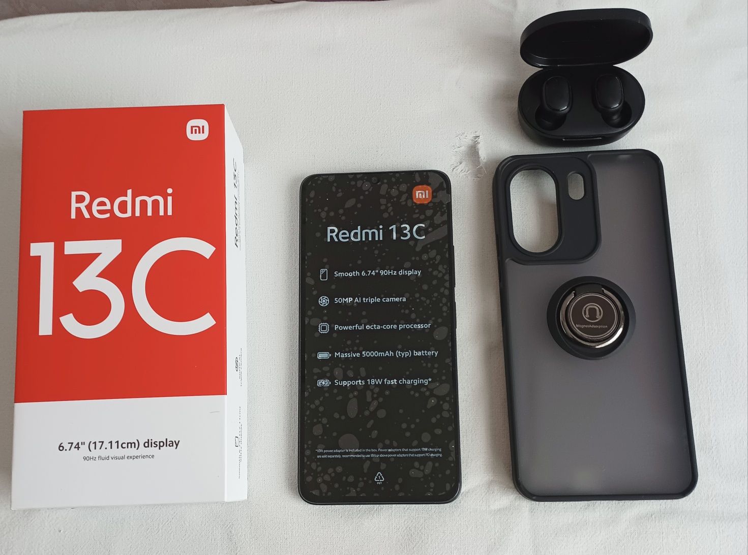 Смартфон Xiaomi Redmi 13C новый, не пользованный.