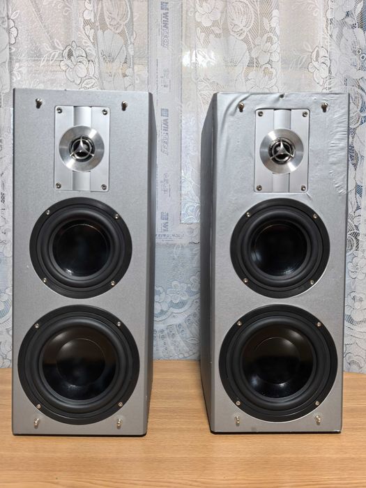 Boxe profesionale pe 3 cai-sunet de cristal !