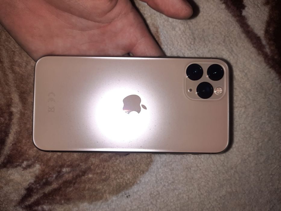 Vand urgent iphone 11 pro