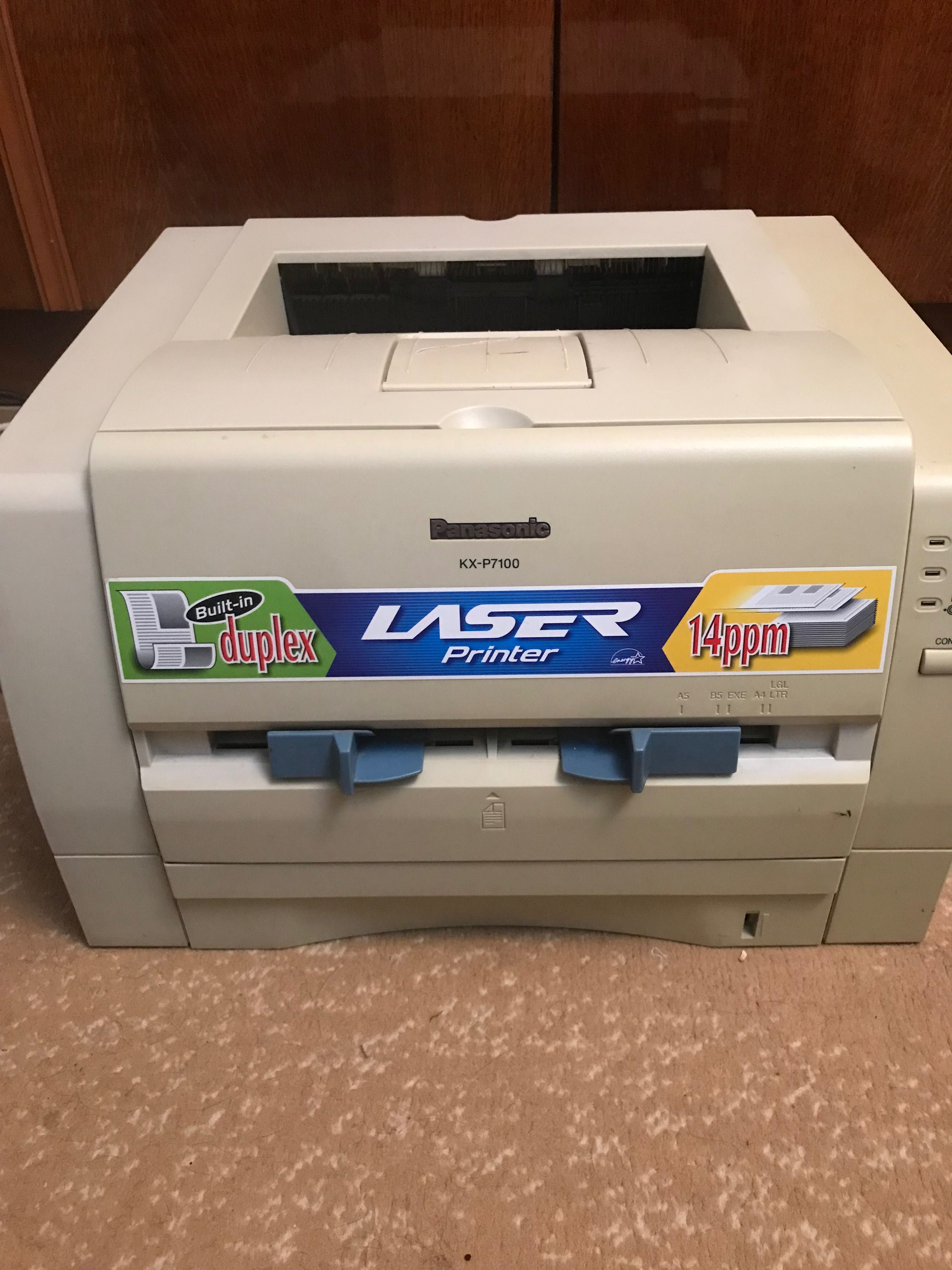 Лазерный принтер б/у