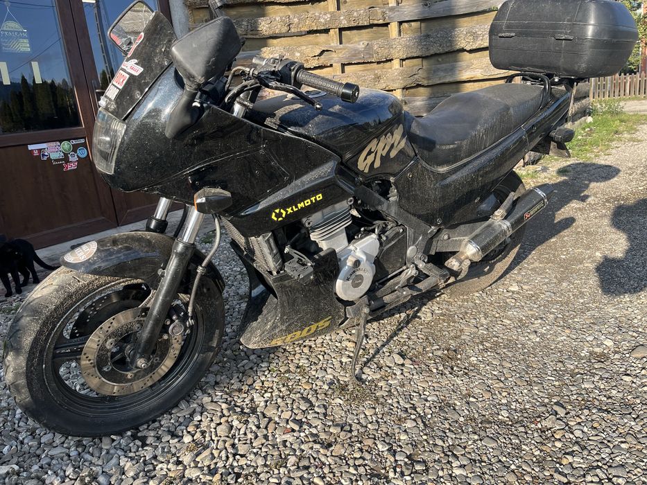Se vinde GPZ 500 S