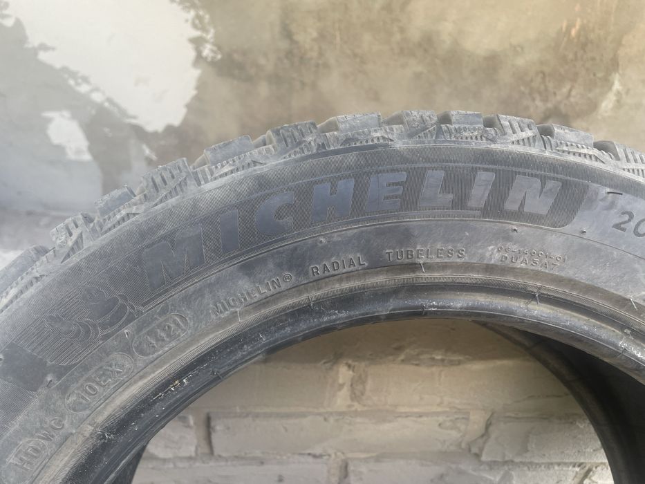 205/55/16 MICHELIN зимняя резина