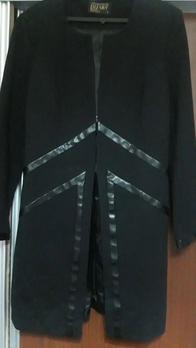 Пальто черное размер 50