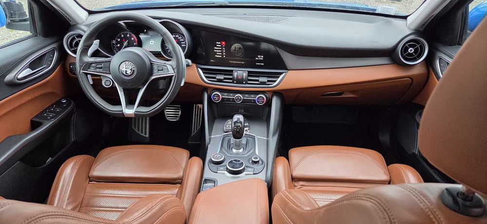 Alfa Romeo Giulia Avariat Usor 280 CP AWD AT8 Veloce FULL OPTION !