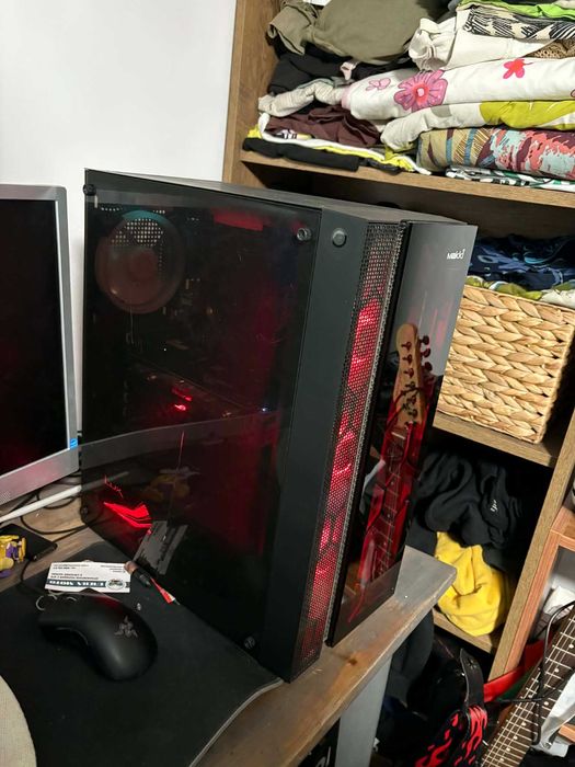 Настолен компютър