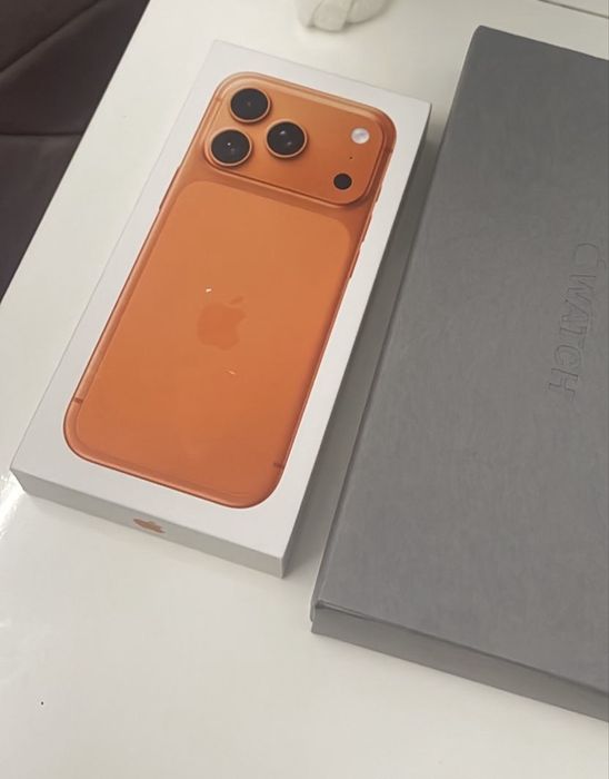 Apple Iphone 17 Pro 512GB Portocaliu SIGILAT