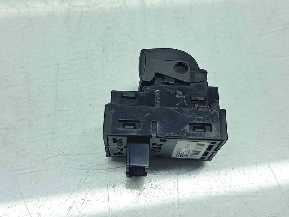 Buton deschidere portbagaj Bmw X3 (F25) [Fabr 2010-2017] 9303662-01