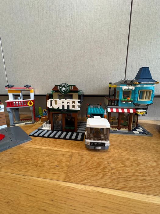Lego Oras Magazin, Cafenea, Bloc, Tuning