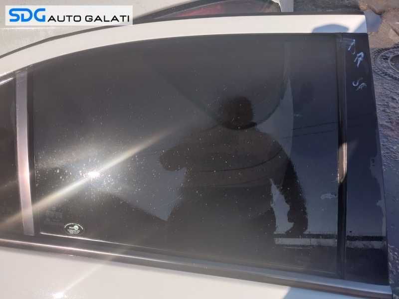 Geam - Sticla Culisant Usa - Portiera Dreapta Spate Mercedes Benz E Class W211 Berlina - Sedan 2002 - 2009