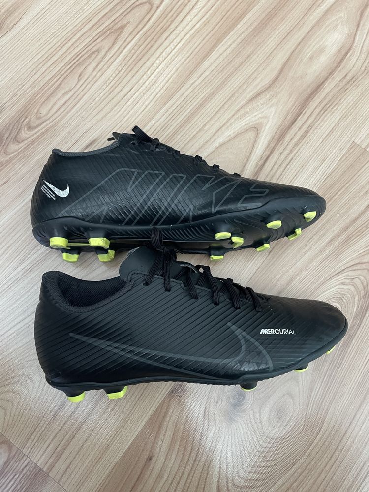 NIKE Mercurial/футболни бутонки/обувки 41