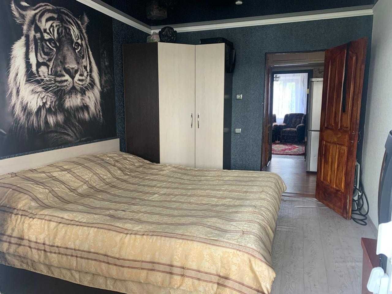 №1352. Продается 3-х комнатная кв. у/п на 3 "А" микрорайоне.
