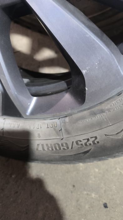 Зимние комплект шины Powertrac с дисками 225/60 R17