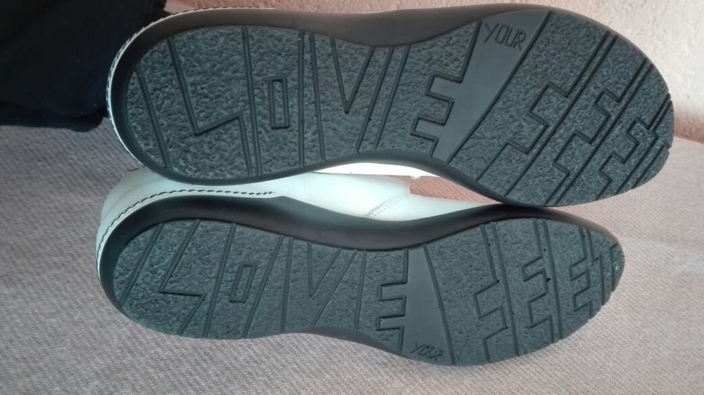 Pantofi noi piele C.D nr 41