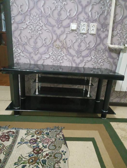 Подставка для телевизора