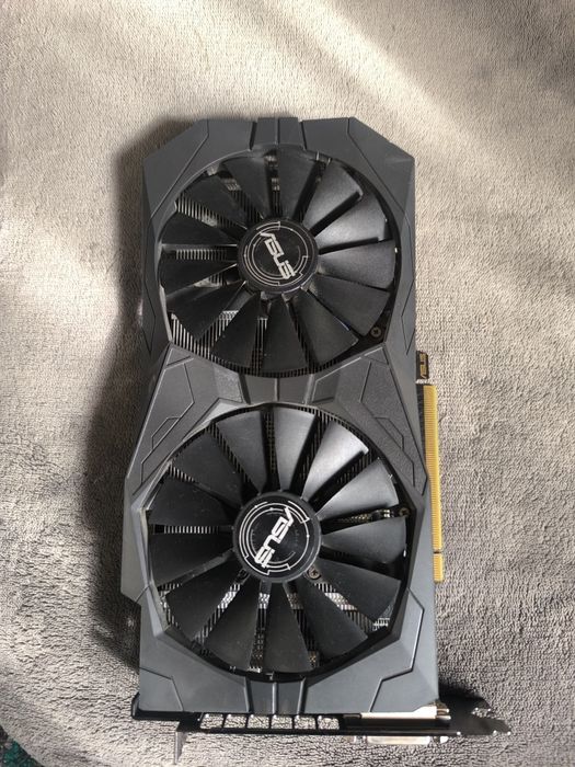 Продам видеокарту AMD Asus rog strix rx570 04g gaming