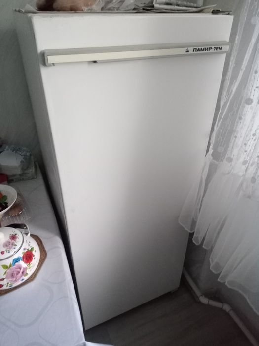 Продается холодильник