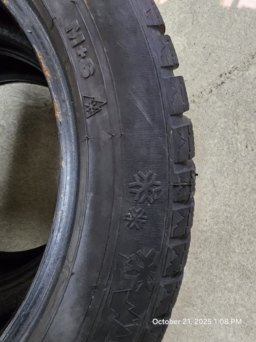 Cauciucuri de iarna 205 / 55 / 16 - Pneumat by Goodyear