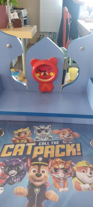 Vând 2 birouri copii cu scaun